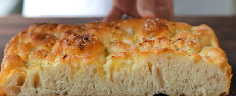 COMO FAZER PÃO DE FOCACCIA MACIO e CRISPY.