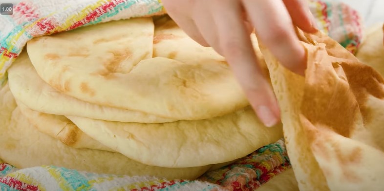 Como Fazer Pão Sírio Caseiro.